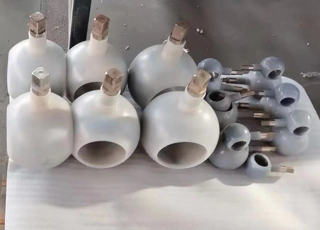 PFA 라이닝 밸브와 PTFE(테플론) 라이닝 밸브의 차이점